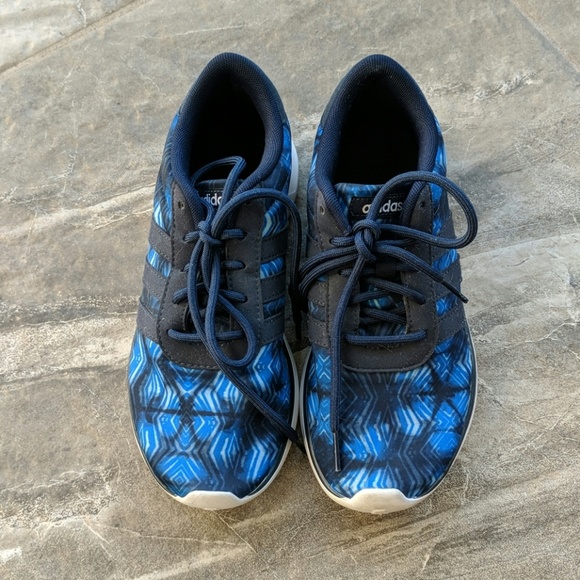 Adidas running shoes - Picture 2 of 5